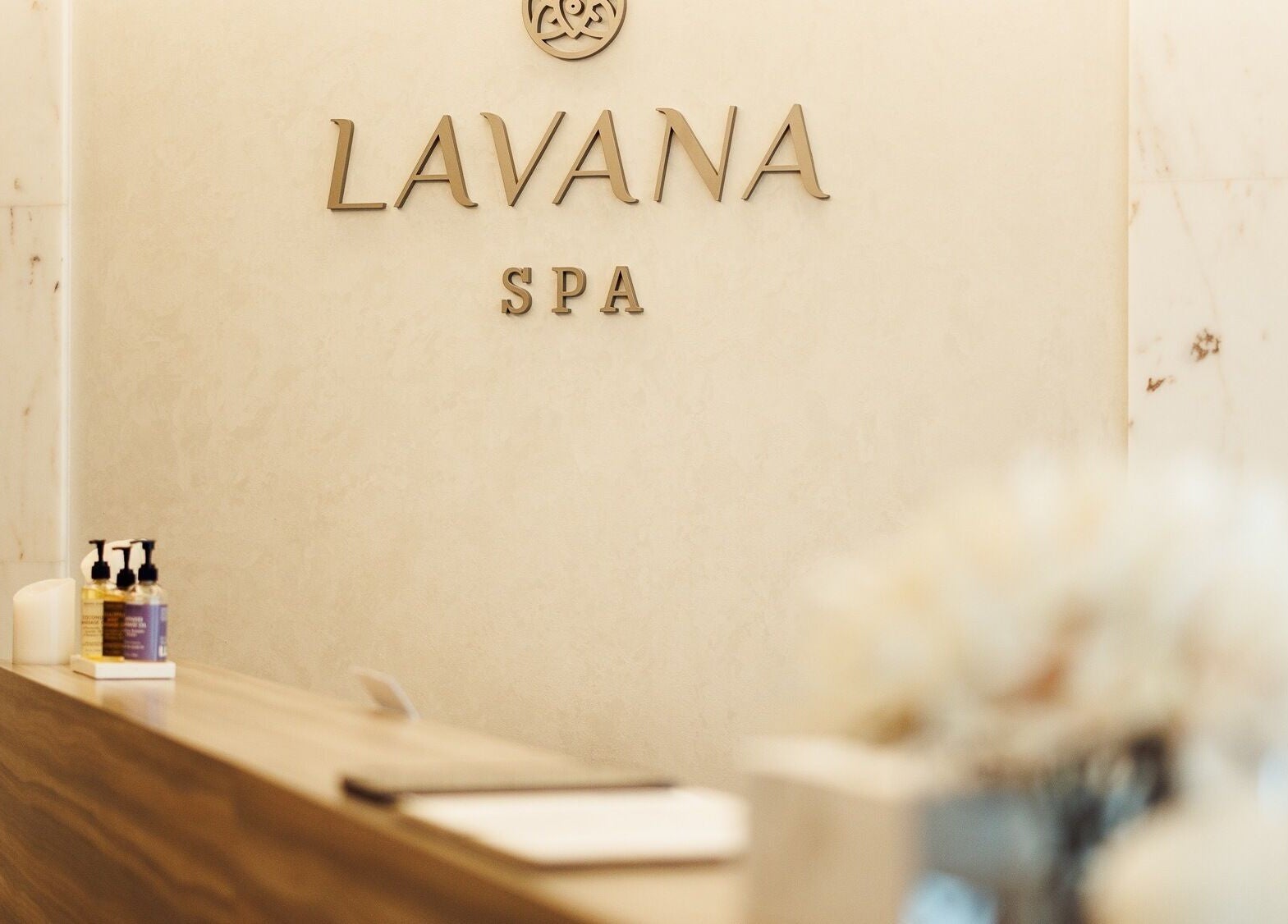 Lavana Spa - DIFC reception area with branded sign, Dubai, Dubai, AE.