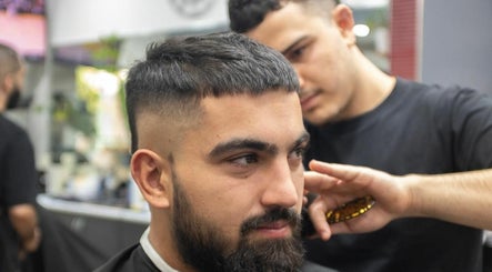 Empire State Barbershop изображение 2