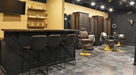 Hendersonville Barbers, bild 3