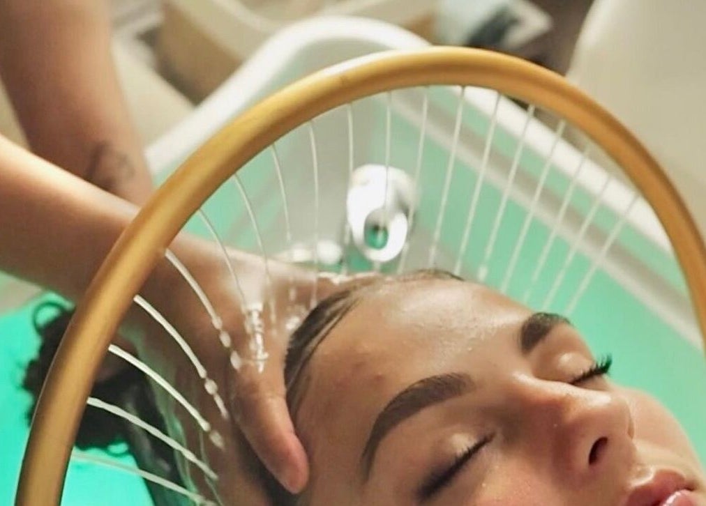 Relaxing head massage at Bellissimo Beauty and Training Academy in Kettering, England, GB.