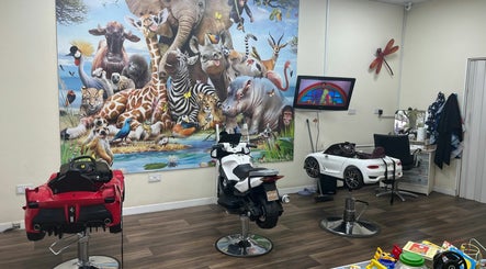 Ellis and Wren Childrens Salon image 3
