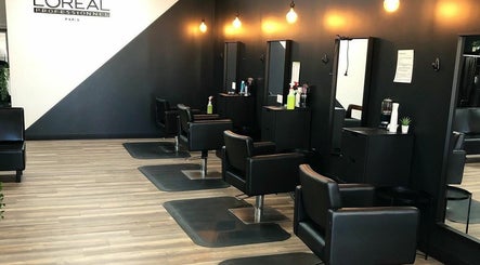 Five Zero Six Salon