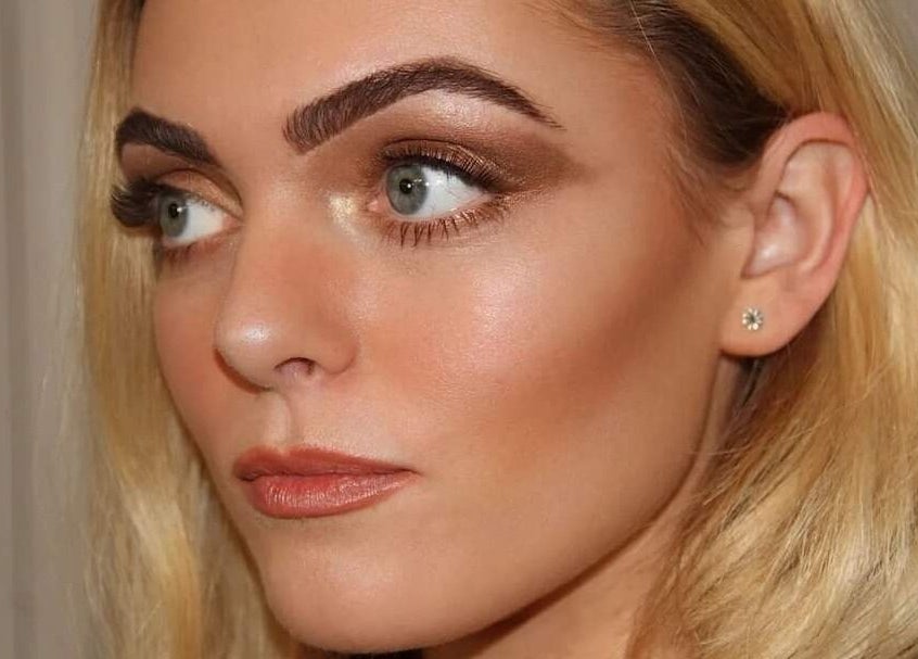 Close-up of elegant makeup at Proper Beauty Chicheley, Newport Pagnell, England, GB.