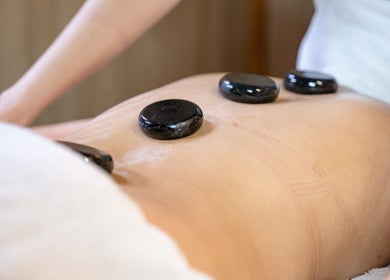 Hot stone massage at Siam Spa 159 - Therapeutic Massage & Wellness in Morningside, Queensland, AU.