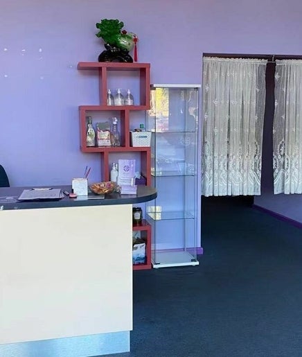 Kerry's Body Therapy - Millner Shop (Sabine Road) – kuva 2