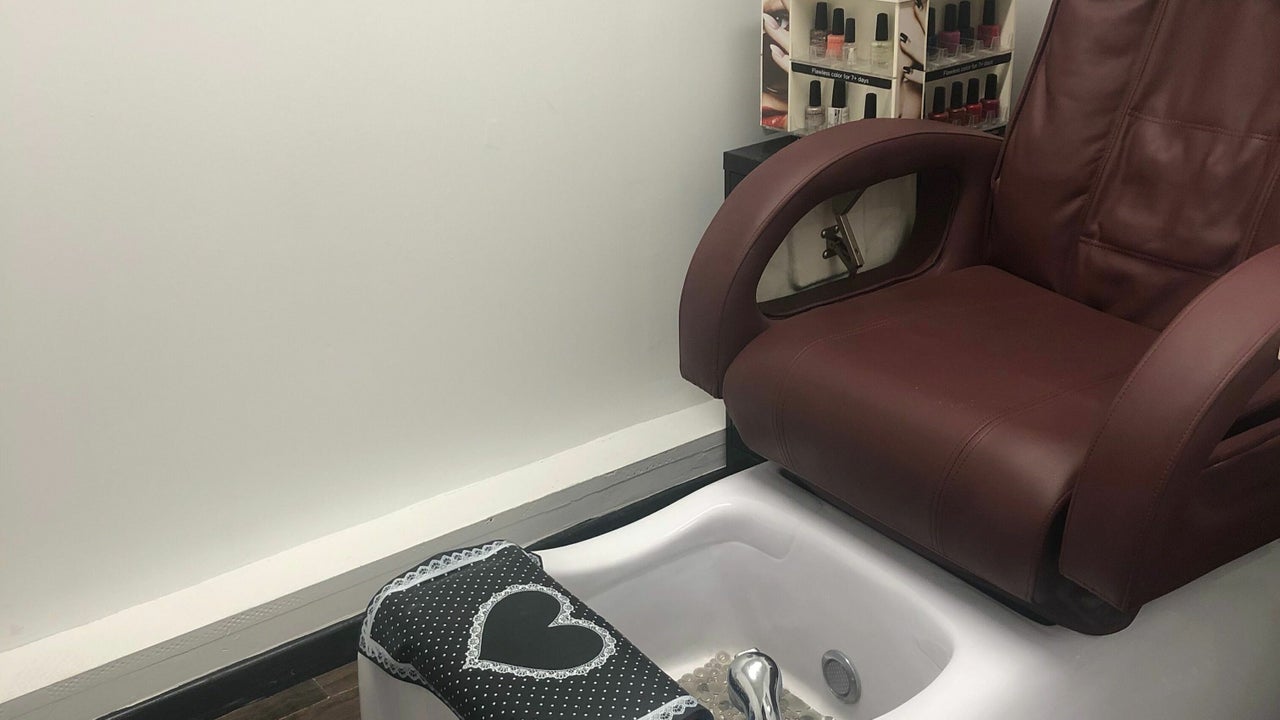 Charming Hair And Beauty Salon 3 Burgh Quay Ground Floor Dublin Fresha