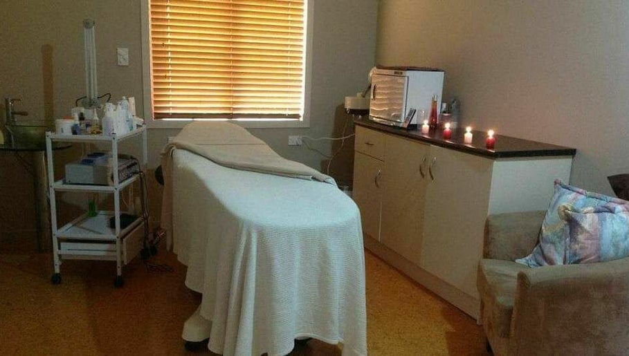 TLC Beauty Therapy & Nails  46 McKinney Road Warkworth afbeelding 1