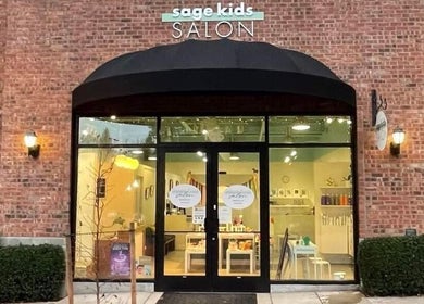 Front view of Sage Kids Family Salon & Piercing Boutique, West Linn, Oregon, US.