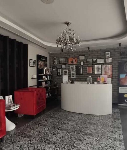 MIZMAR UNISEX SALON image 2