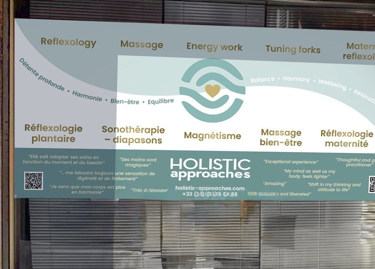 Holistic Approaches sign at Cabinet à Antibes clinic in Antibes, Provence-Alpes-Côte d'Azur, FR.