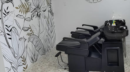 The Salon imagem 3