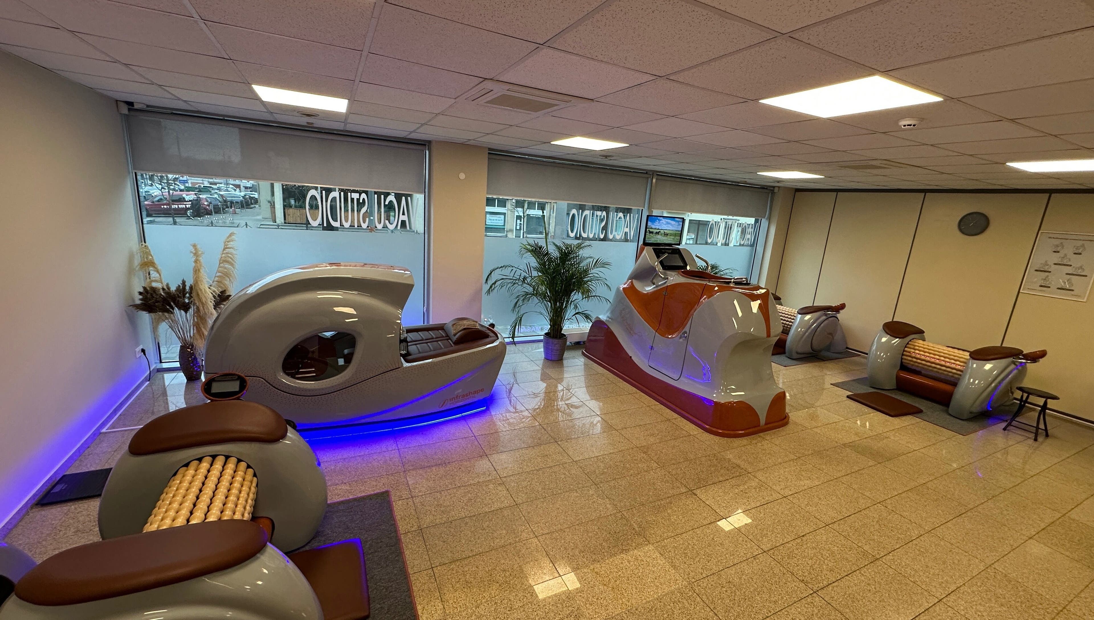 Modernūs Vacustudio terapijos aparatai Kaune, Kauno Apskritis, LT: stilinga ir inovatyvi aplinka.