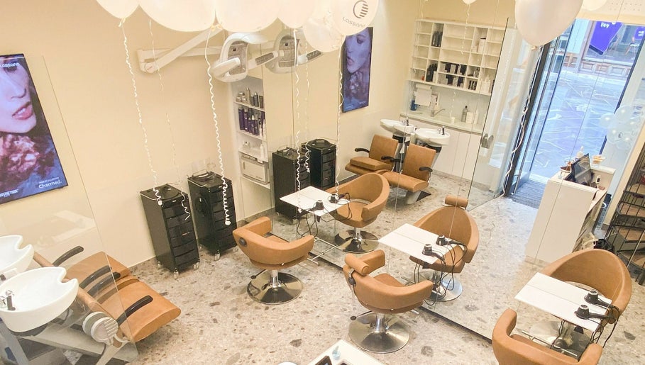 Lassana frizerski salon - Čopova 2 image 1