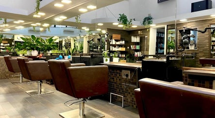 Galeas Hair Salon