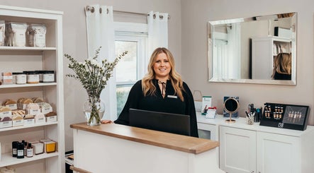 The Spa on Wilson- 430 Wilson Street East Ancaster obrázek 3