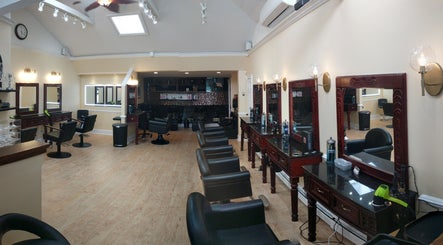 Salon Posh & DeCara Makeup