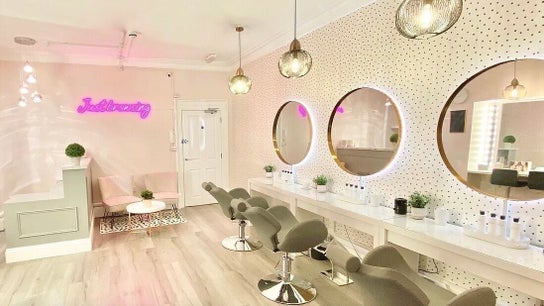 Trends Brow Bar