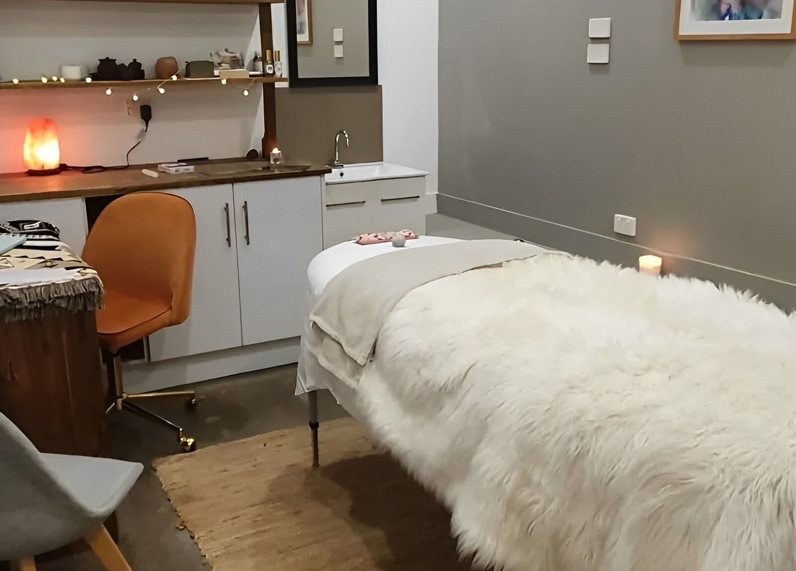 Cozy therapy room at Gisborne Health Essentials, Gisborne, Victoria, AU with fluffy treatment bed and calming decor.
