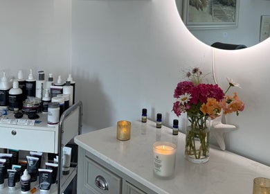 Relaxing spa products and flowers at The Norfolk Beauty Rooms, North Walsham, England, GB.