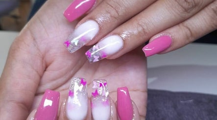 RvD Nails and Beauty Malvern imagem 2