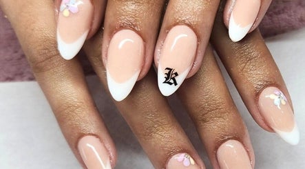 RvD nails and Beauty Hillcrest, bilde 2