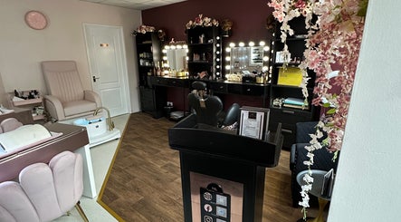 Immagine 2, Makeup Locker