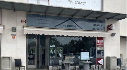 The House Hairdressing