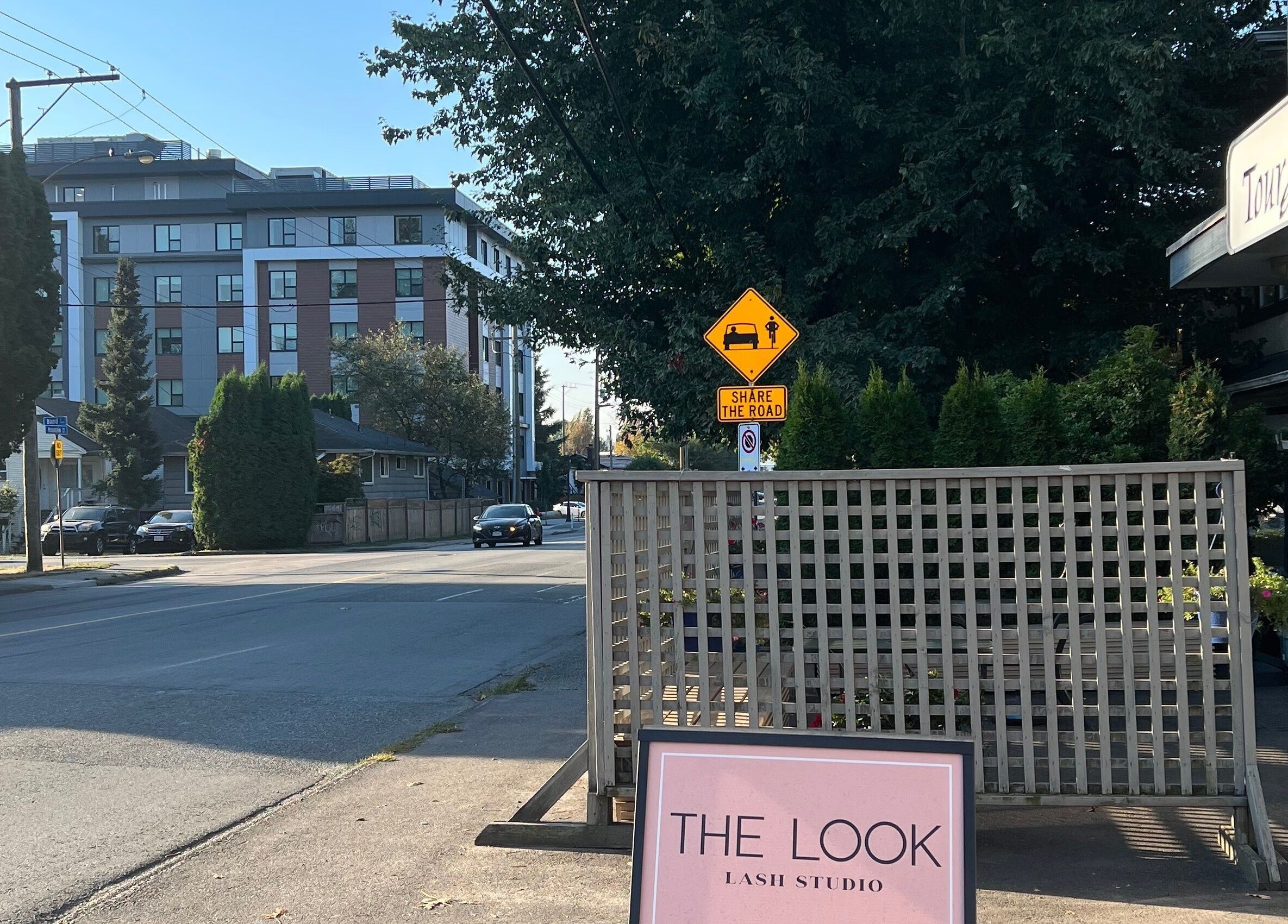 Street view of The Look Lash Studio in North Vancouver, British Columbia, CA, with vibrant signage.
