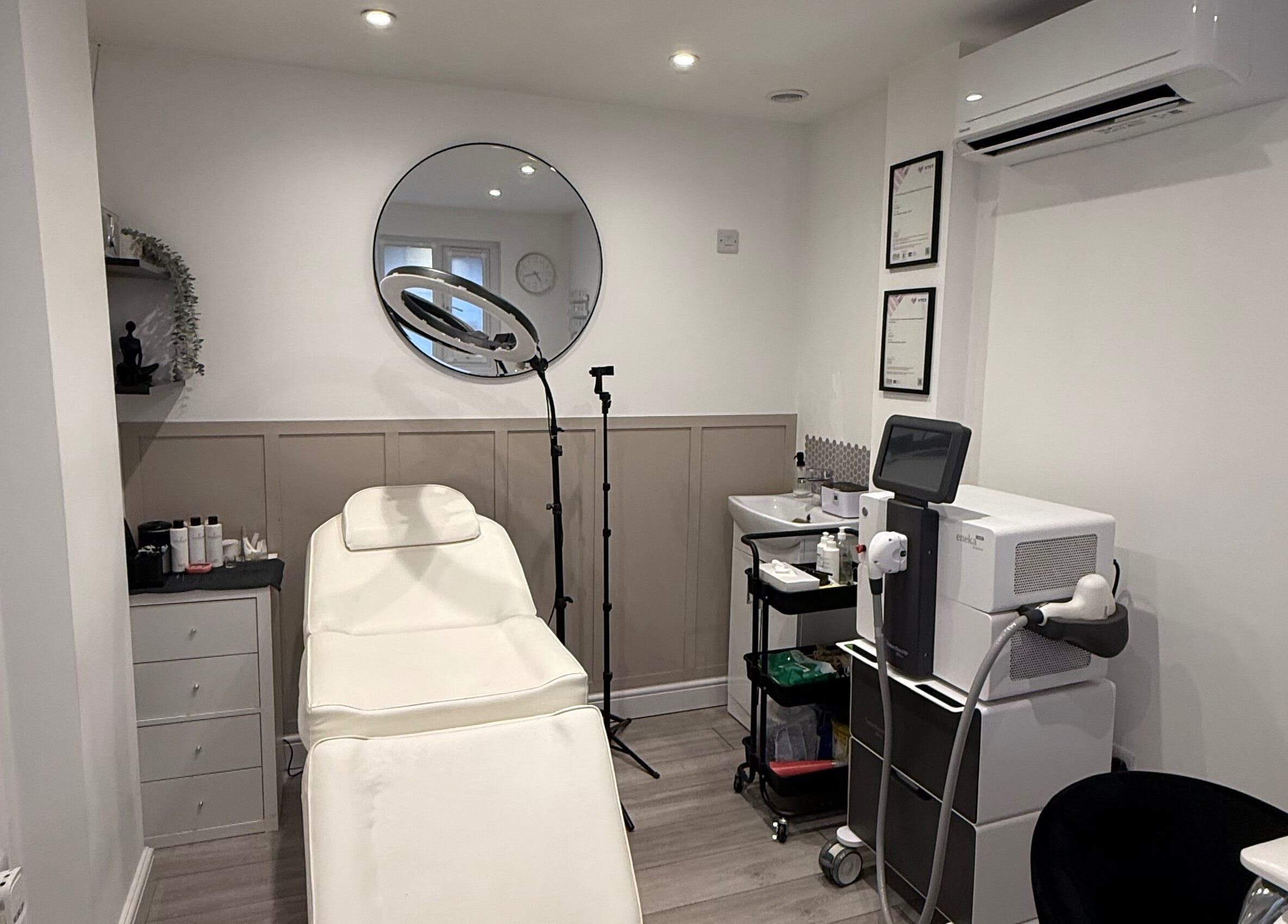 Cozy treatment room at The Beauty Lounge in Thatcham, England, GB features modern equipment and a relaxing ambiance.