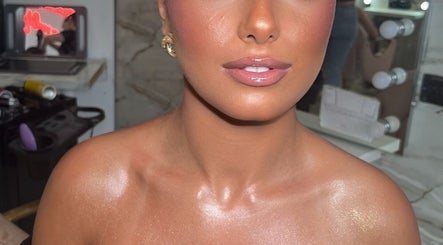 Makeup by Daisy showcases a luminous makeover with glossy lips in Widley, England, GB.