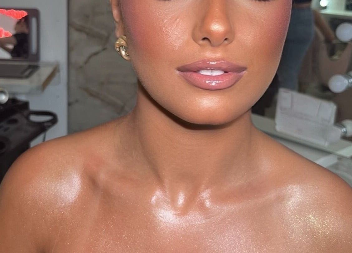 Radiant makeup look by Makeup by Daisy in Widley, England, GB, highlighting flawless skin and subtle shimmer.