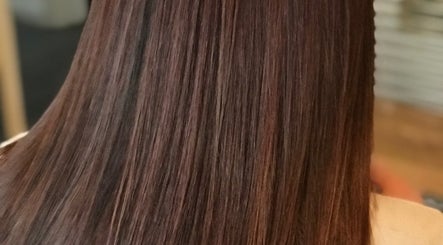 Hair & Healing By Emma Cottrell image 2