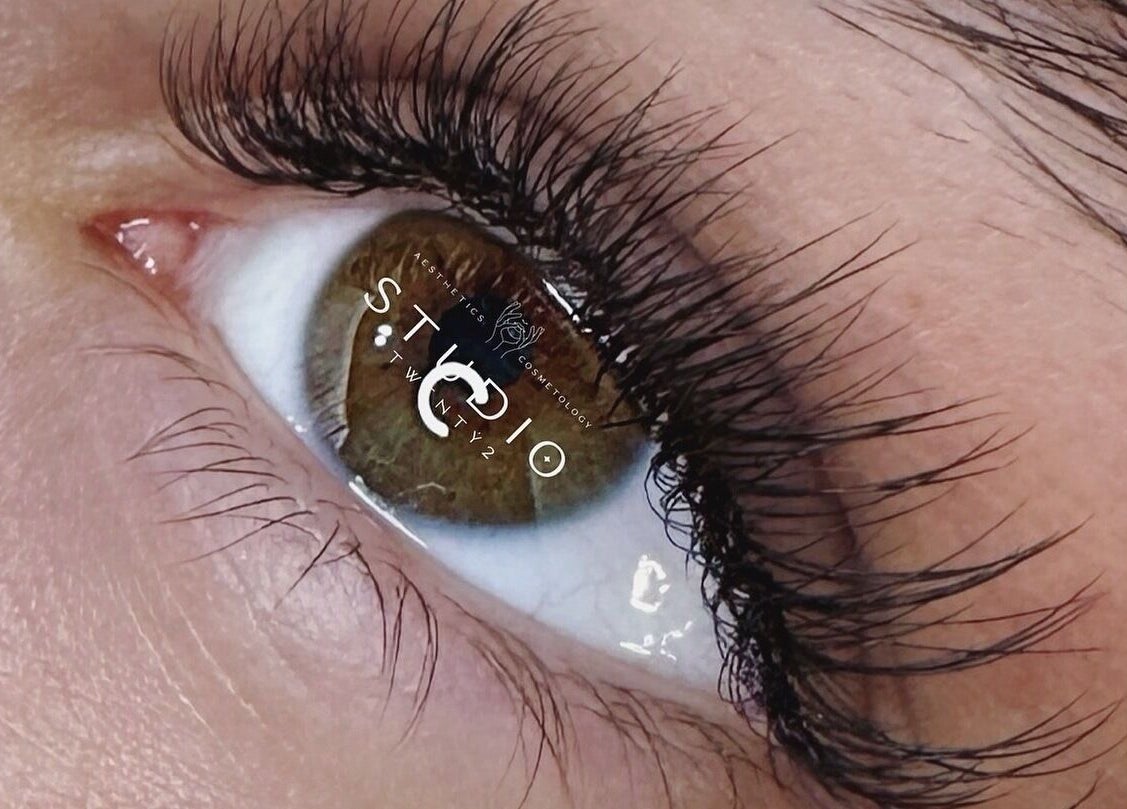 Close-up of beautifully styled eyelashes at Studio Twenty2, Heddon-on-the-Wall, England, GB.