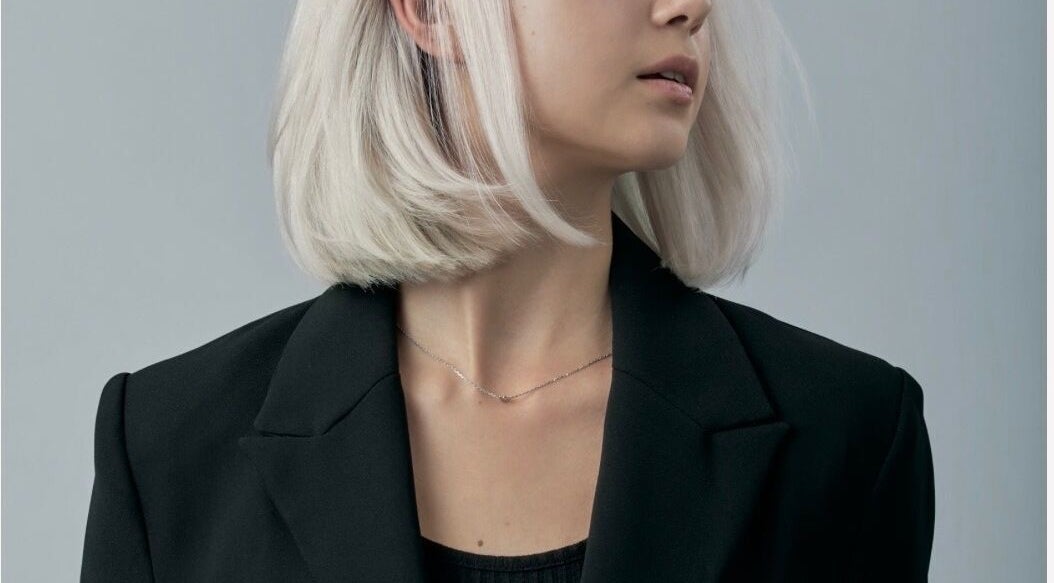 Sleek blonde bob hairstyle at Kirsty’s Hair and Beauty Salon in Glasgow, Scotland, GB.