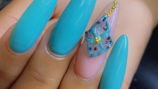 Alluring Nails by Tammy