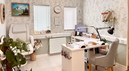Kate Matthews Master Nail Artist