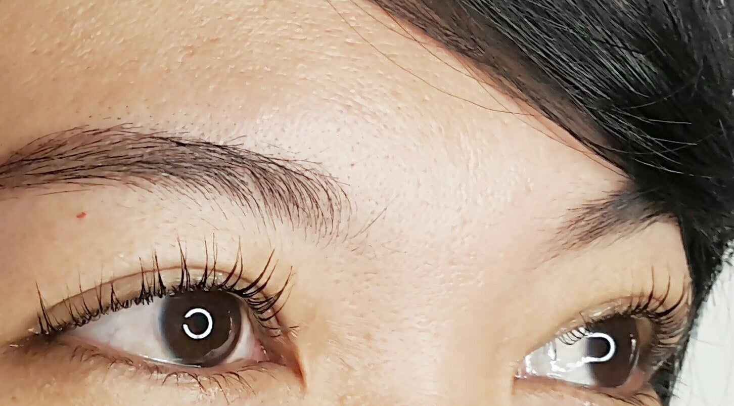 Elegant eyelash extensions at Avante Studio Galaxy, West Java, West Java, ID enhancing natural beauty.