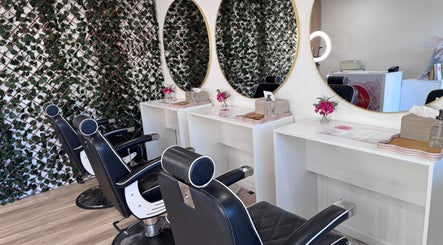 Aarch The Eyebrow Bar (Rubbina's Beauty and Brow Bar) image 2