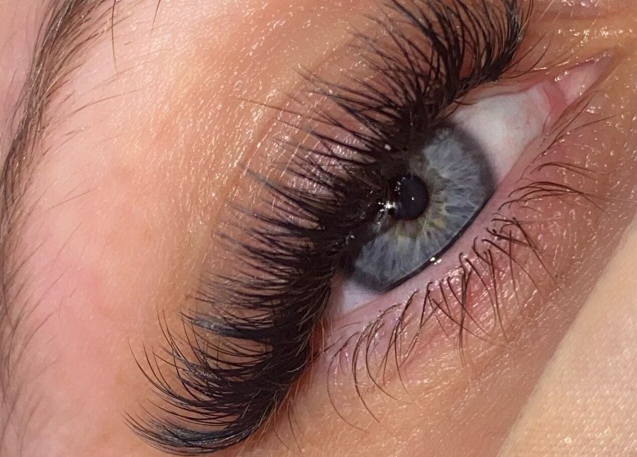 Detailed eyelash extension from AW Beauty, Pembroke, Wales, GB. Silky, natural lash enhancement.