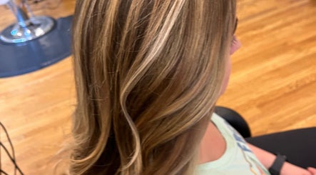 Salon Femia