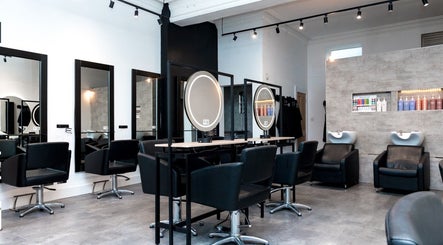 Cascal Hair Studio imaginea 2