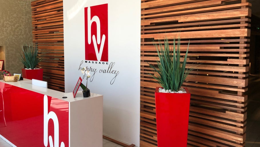 Business Bay - Happy Valley image 1