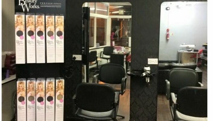 The Hair Lounge – obraz 1