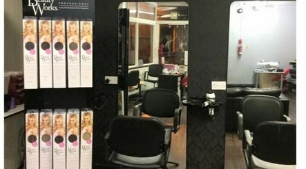 The Hair Lounge