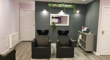 Vogue Hairdressing Salon صورة 2