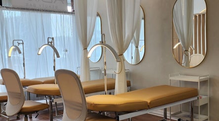 ALMA Beauty Bar