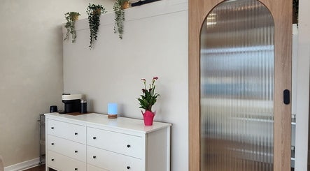 ALMA Beauty Bar image 3