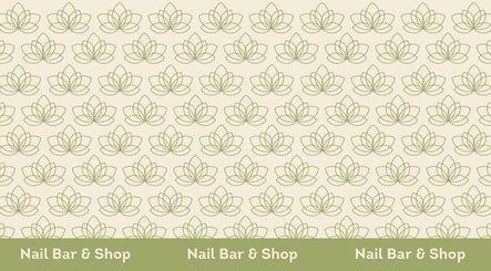 Patrón de loto en Lotus Nailbar & Shop, Heredia, Heredia, CR.