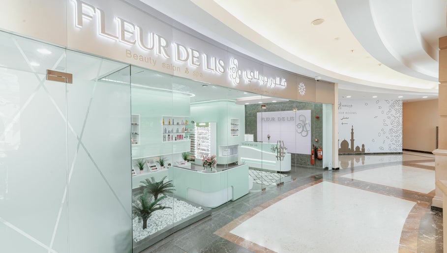 Salon Fleur De Lis - Mirqab Mall المرقاب مول 1paveikslėlis