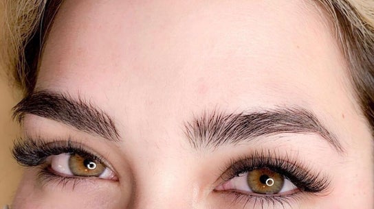 Luxious Beauty*